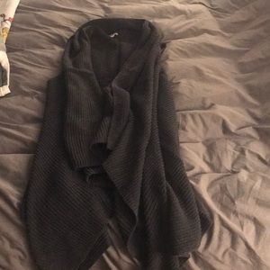 ⭐️Merona Dark Grey Waterfall Sweater Vest - Size L